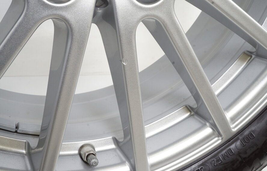 Mercedes Mercedes GLA Class X156 18 inch rims + Winter tires Dunlop Runflat Original