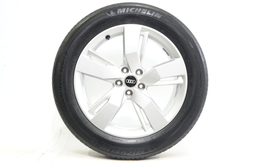Audi Audi Q5 SQ5 19 inch rims + Summer Tires Michelin Original