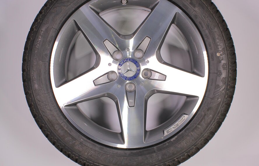 Mercedes Mercedes GLA Class X156 18 inch AMG rims + Winter tires Dunlop NEW Original
