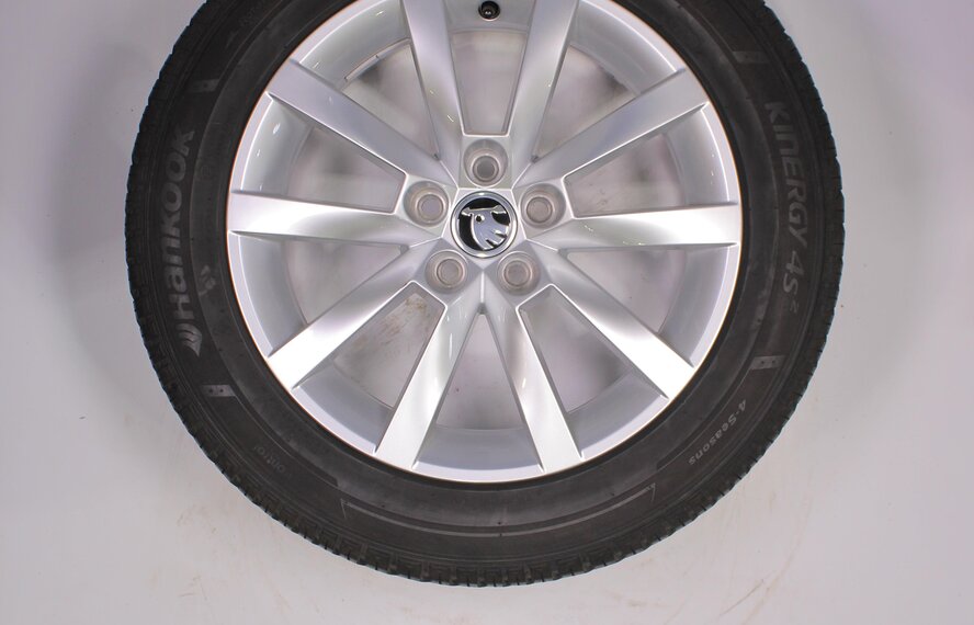 Skoda Skoda Scala 16 inch rims + All-season tires Hankook Original