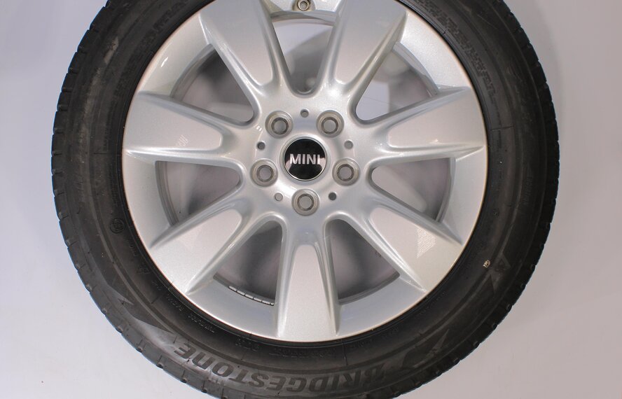 Mini Mini Countryman F60 530 17 inch Bridgestone Winter tires Original