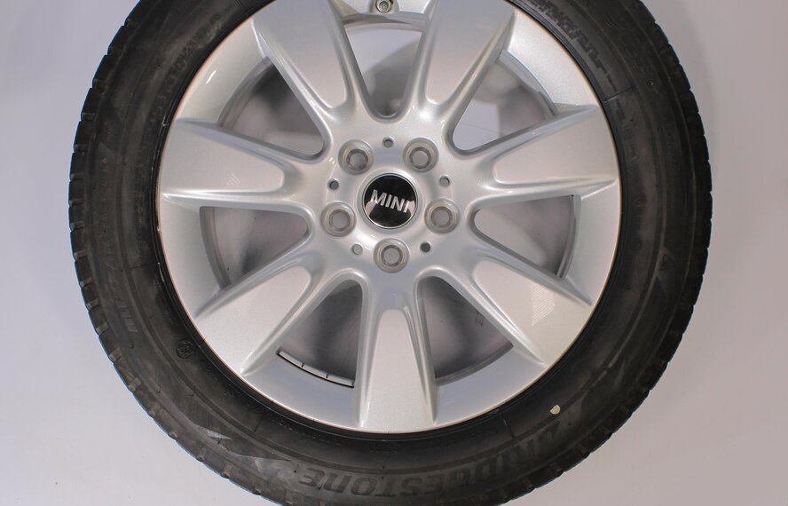 Mini Mini Countryman F60 530 17 inch Bridgestone Winter tires Original