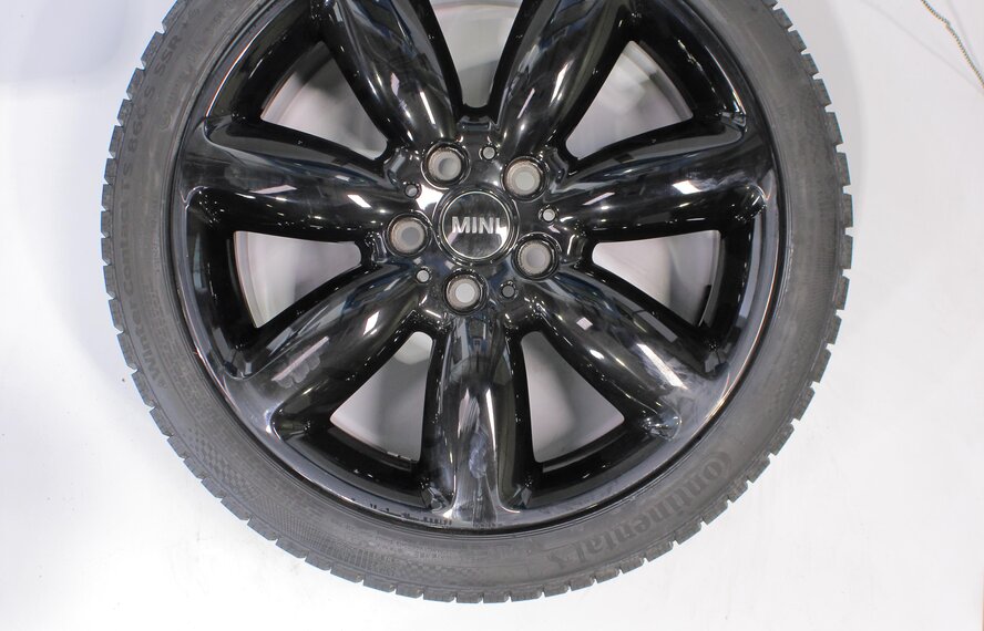 Mini Mini Clubman F54 521 18 inch Continental Winter tires Original