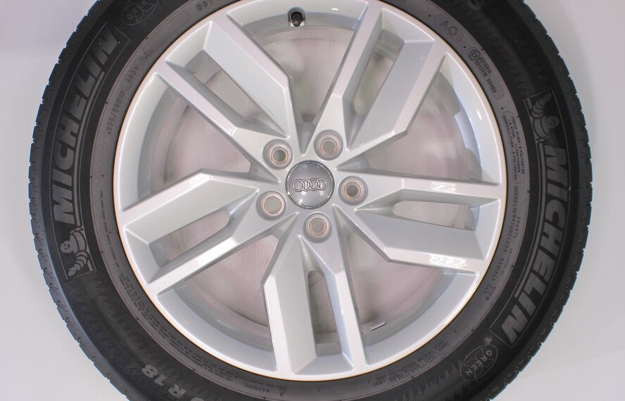 Audi Audi Q5 SQ5 18 inch rims + Summer Tires Michelin Original
