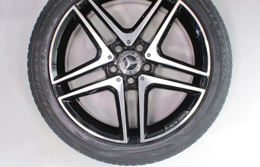 Mercedes Mercedes A B CLA Class W176 18 inch AMG rims New + All-season tyres Pirelli New Original