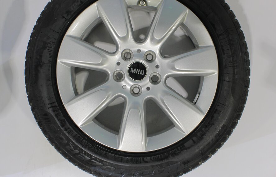 Mini Mini Countryman F60 530 17 inch Pirelli Winter tires Original