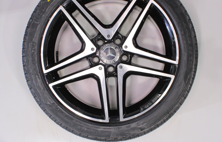 Mercedes Mercedes A B CLA Class W177 C118 W247 18 inch rims Pirelli Summer Tires New Original
