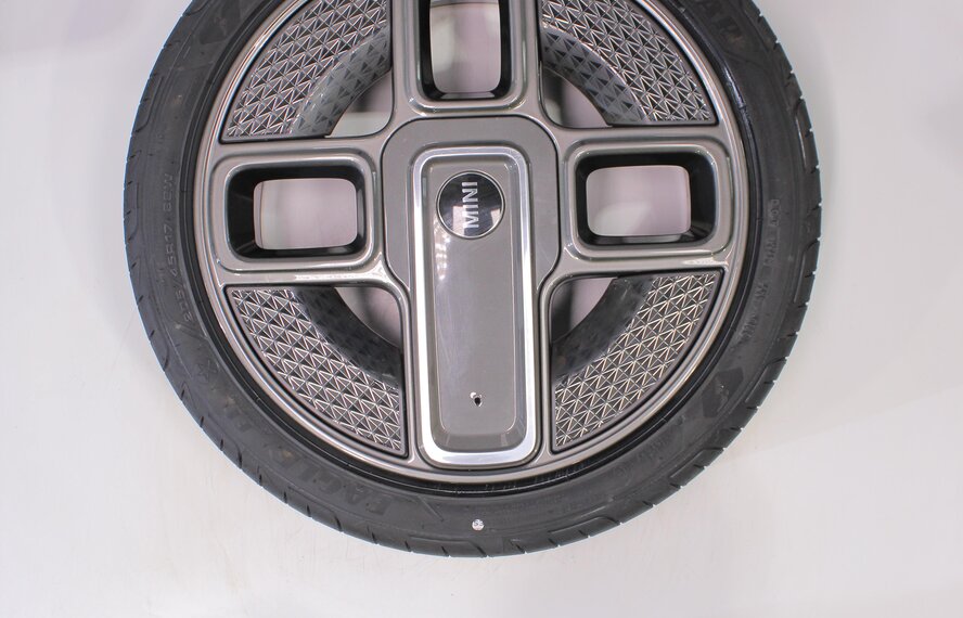 Mini Mini Cooper / S / One / Convertible F55 F56 F57 737 17 inch Goodyear Summer Tires Original