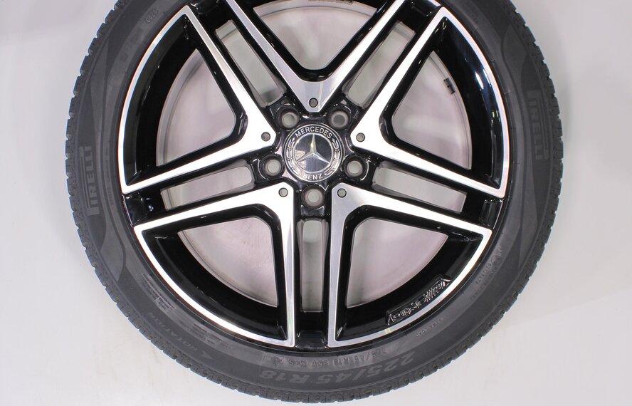 Mercedes Mercedes A B CLA Class W176 W117 W246 18 inch Pirelli All-Season (4 seasons) Original
