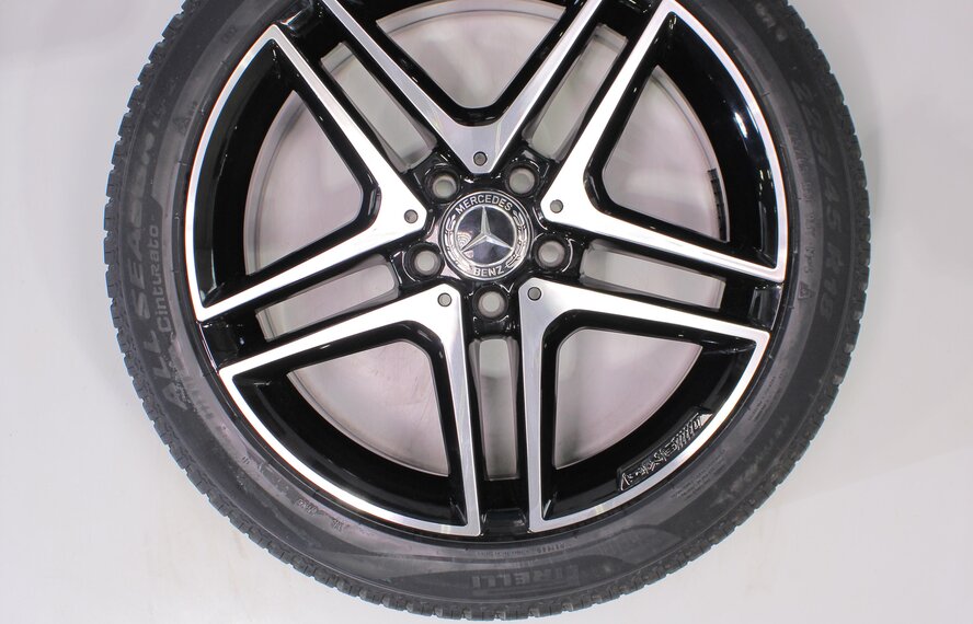 Mercedes Mercedes A B CLA Class W176 W117 W246 18 inch Pirelli All-Season (4 seasons) Original