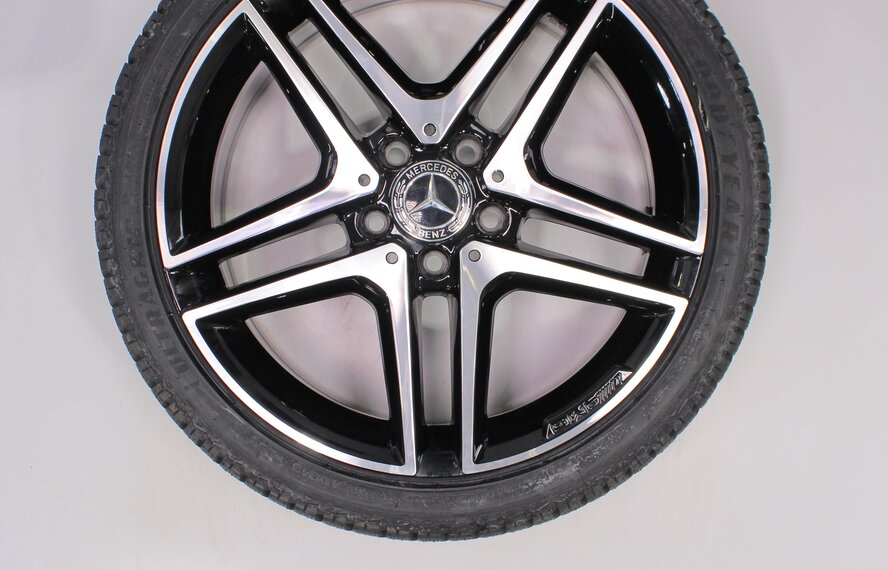 Mercedes Mercedes A B CLA Class W176 W117 W246 18 inch rims Goodyear Winter tires NEW Original