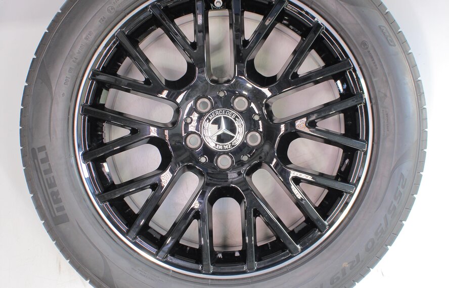 Mercedes Mercedes GLE W167 19 inch Pirelli Summer Tires Original