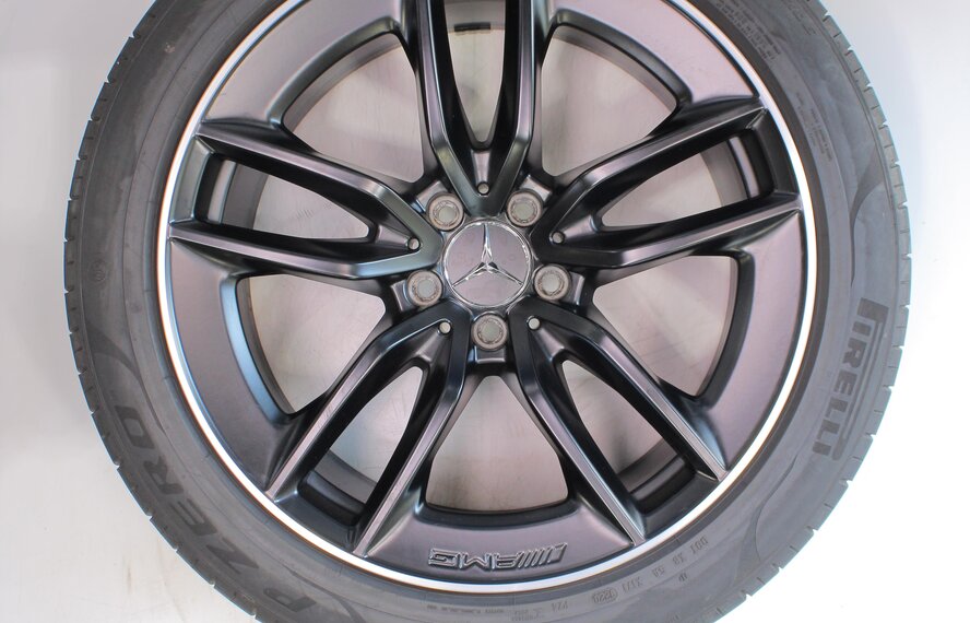 Mercedes Mercedes GT 43 53 63 AMG X290 19 inch Pirelli Summer Tires Original
