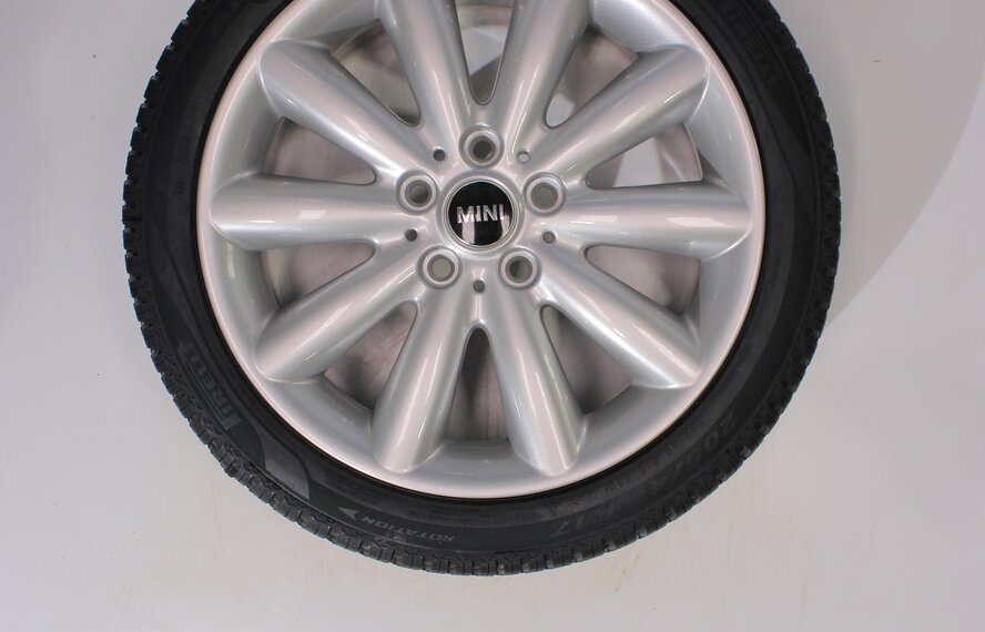 Mini Mini Cooper / S / One / Convertible F55 F56 F57 499 17 inch Pirelli All-Season (4 seasons) Original