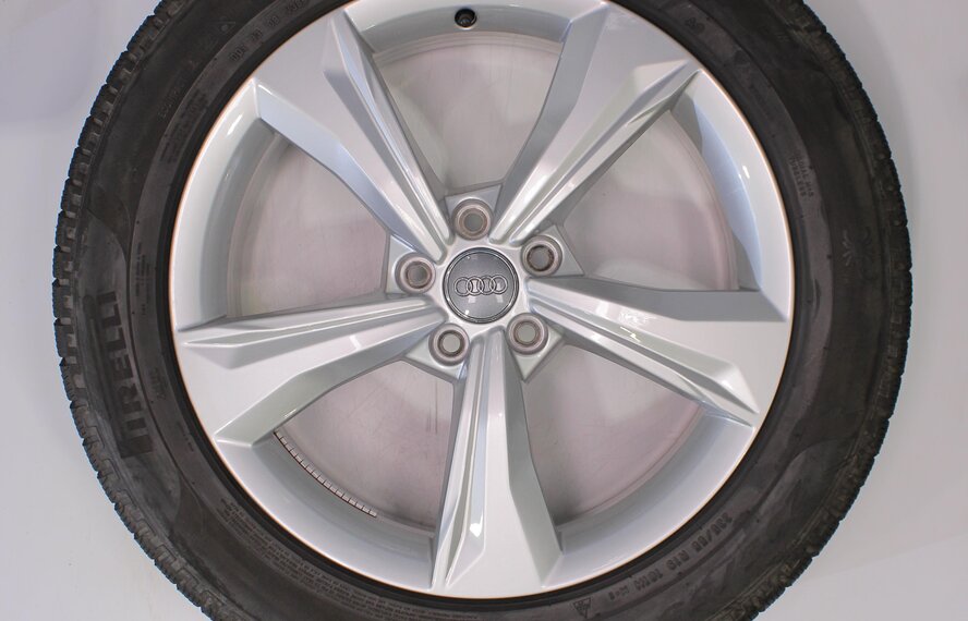 Audi Audi Q5 80A 19 inch Pirelli Winter tires Original
