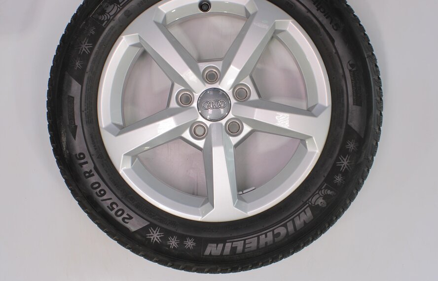 Audi Audi Q2 SQ2 81A 16-inch Michelin Winter tires Original