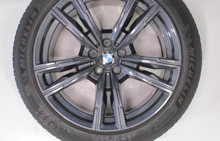 BMW BMW M8 F91 F92 F93 812M 19 inch Michelin Winter tires Original