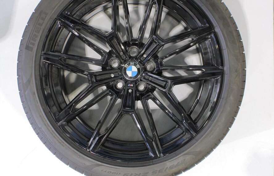 BMW BMW M2 M3 M4 G87 G80 G82 930M 19 inch Pirelli Summer Tires Original