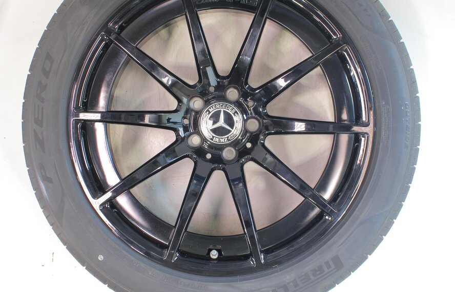 Mercedes Mercedes GT 43 53 63 AMG X290 19 inch Pirelli Summer Tires Original