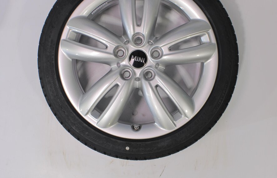 Mini Mini Cooper / S / One / Convertible F55 F56 F57 JCW501 17 inch Dunlop Runflat Winter tires Original