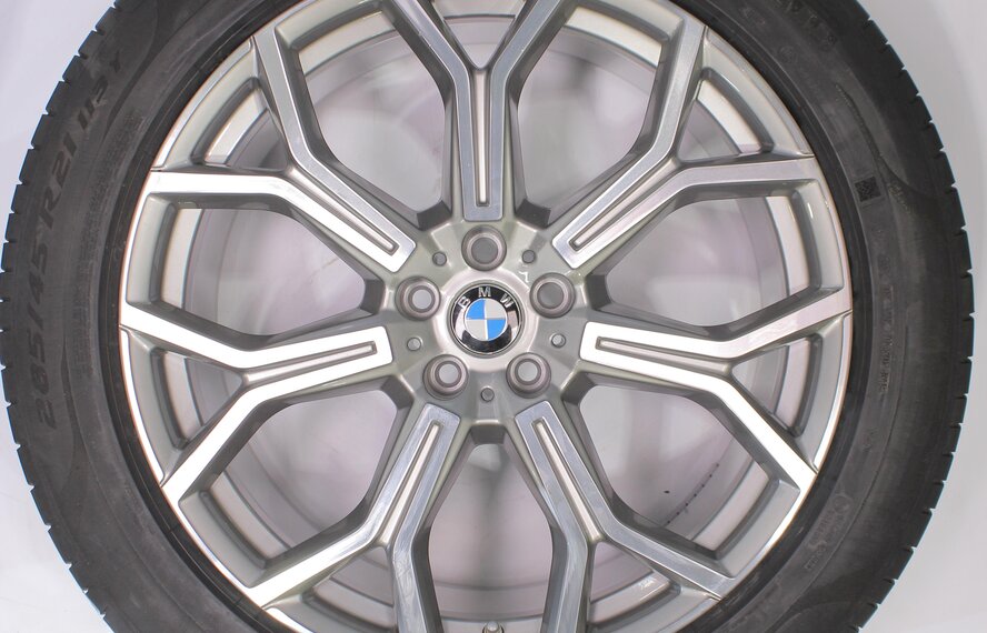 BMW BMW X7 G07 753 21 inch Pirelli Runflat Summer Tires Original
