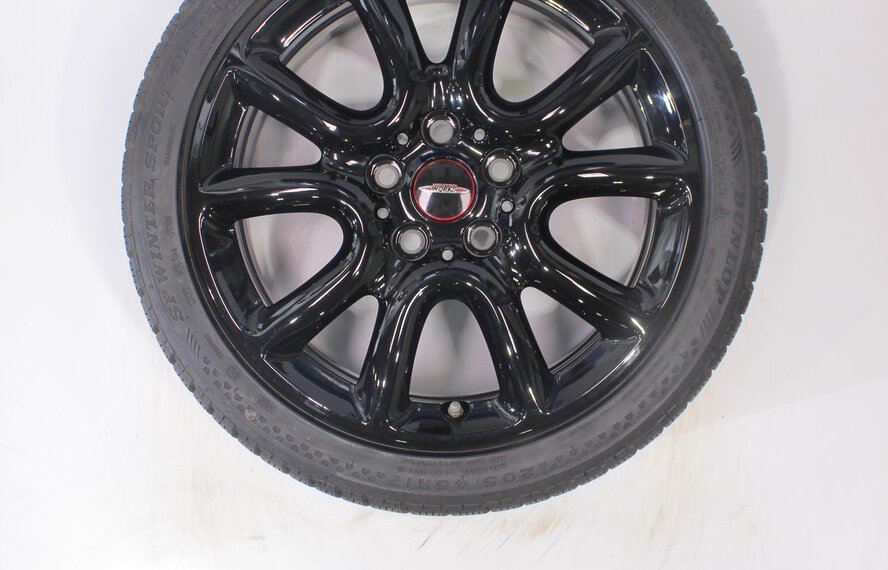 Mini Mini Cooper / S / One / Convertible F55 F56 F57 JCW498 17 inch Dunlop Runflat Winter tires Original