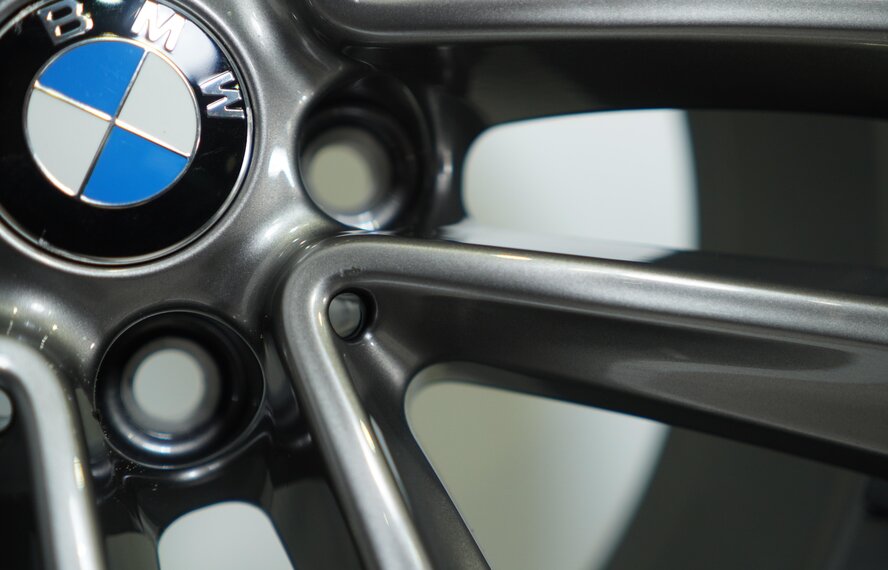 BMW BMW 6 GT G32 7 series G11 G12 630 19 inch Pirelli Runflat Winter tires New Original