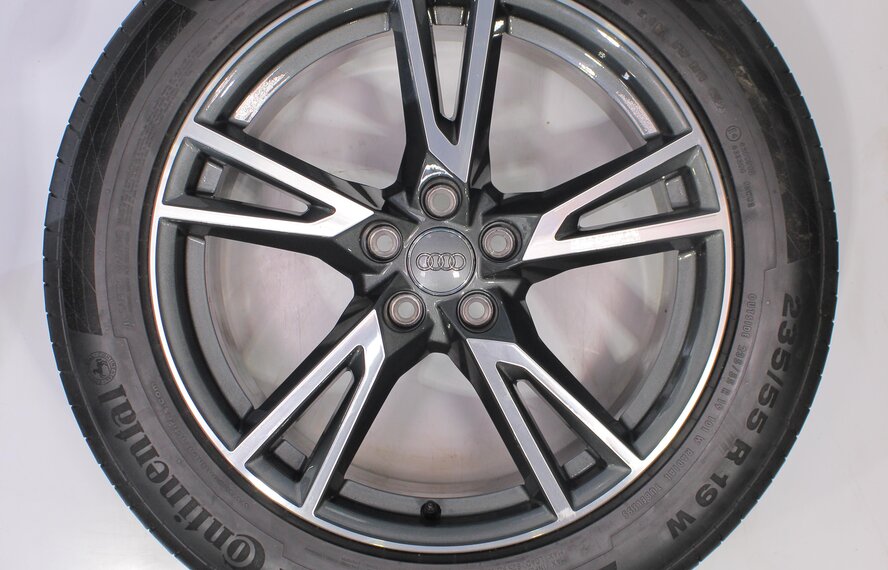 Audi Audi Q5 SQ5 80A 19 inch Continental Summer Tires Original