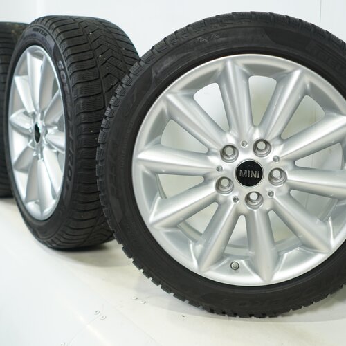 Mini Clubman F54 518 17 inch rims Pirelli Runflat Winter tires