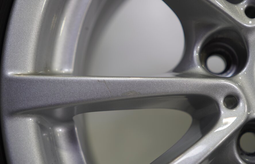 BMW BMW 3 4 series F30 F31 F32 F33 F36 390 16 inch Continental Runflat Winter tires Original