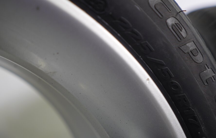 BMW BMW 3 4 series F30 F31 F32 F33 F36 393 17 inch Hankook Runflat Winter tires New Original