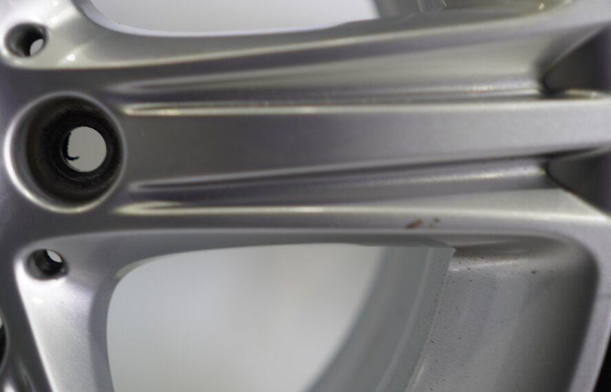 BMW BMW 3 4 series F30 F31 F32 F33 F36 393 17 inch Hankook Runflat Winter tires New Original