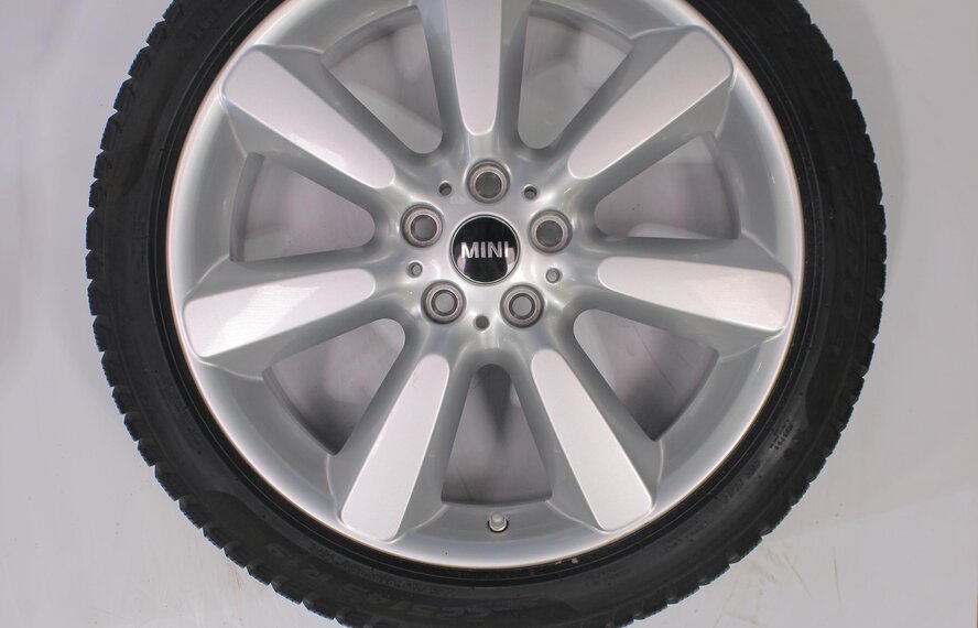Mini Mini Countryman F60 535 19 inch Pirelli Runflat Winter tires Original