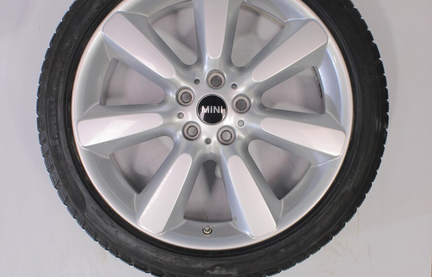 Mini Mini Countryman F60 535 19 inch Pirelli Runflat Winter tires Original