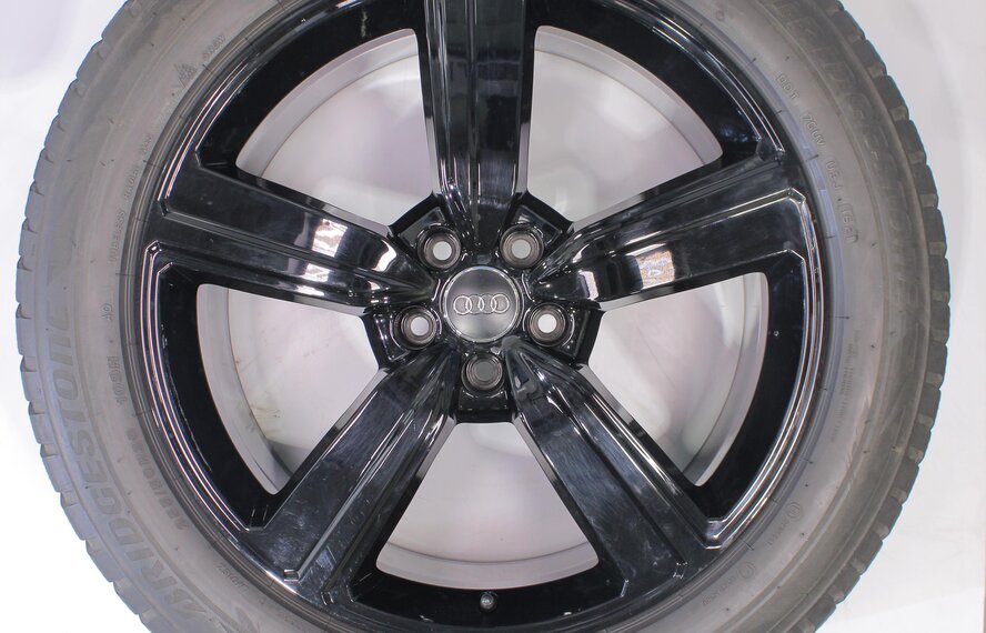 Audi Audi Etron 4KE 20 inch Bridgestone Winter tires Original