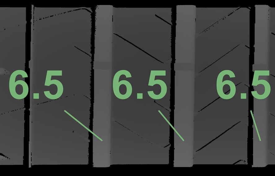 BMW BMW M3 M4 G80 G82 825M 19 inch wheels Pirelli Summer Tires Original