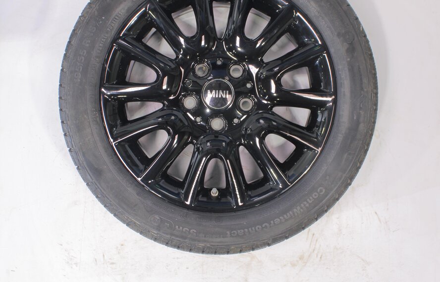 Mini Mini Cooper / S / One / Convertible F55 F56 F57 495 16 inch Continental Runflat Winter tires New Original