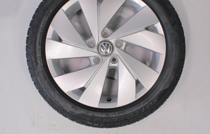 Volkswagen Volkswagen Golf 5 6 7 8 Belmont 17 inch Pirelli Winter tires New Original