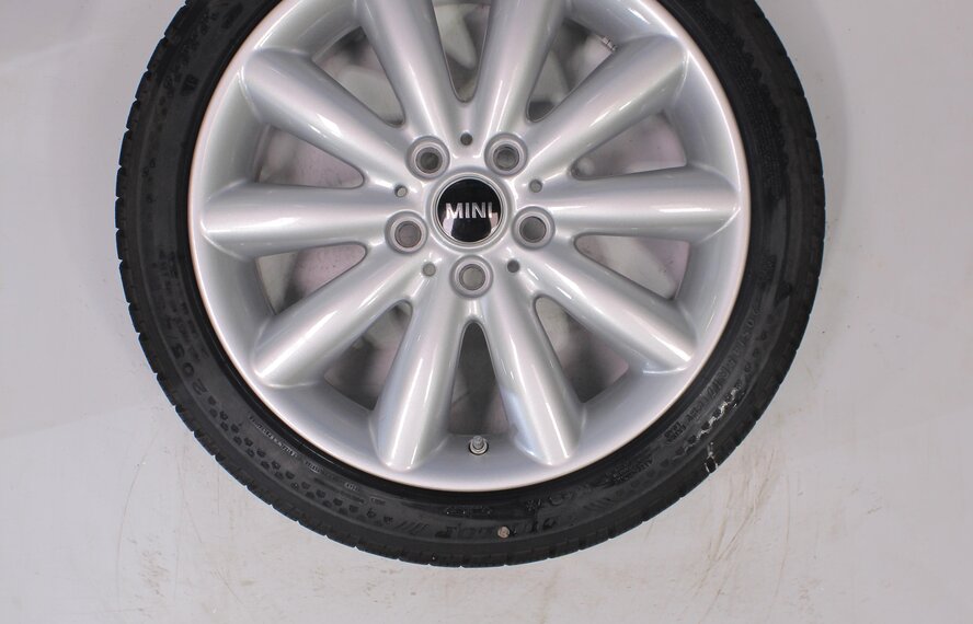 Mini Mini Cooper / S / One / Convertible F55 F56 F57 499 17 inch Dunlop Runflat Winter tires Original