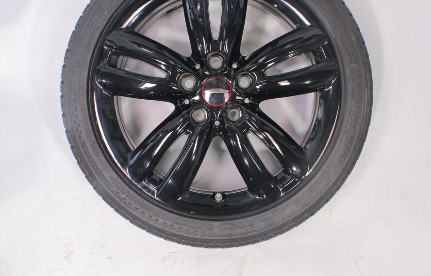 Mini Mini Cooper / S / One / Convertible F55 F56 F57 JCW501 17 inch Dunlop Runflat Winter tires Original