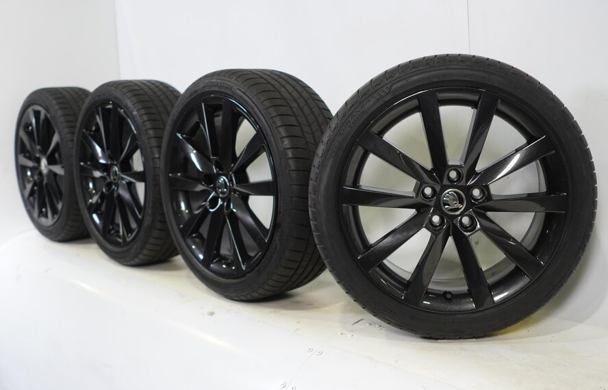 Skoda Skoda Octavia III 18 inch Bridgestone Summer Tires Original