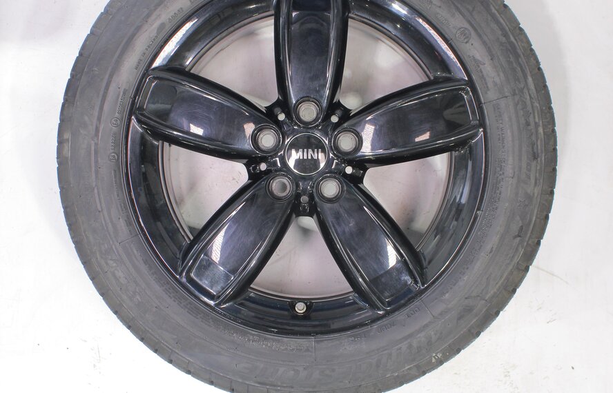 Mini Mini Countryman F60 531 17 inch Bridgestone Runflat Winter tires New Original