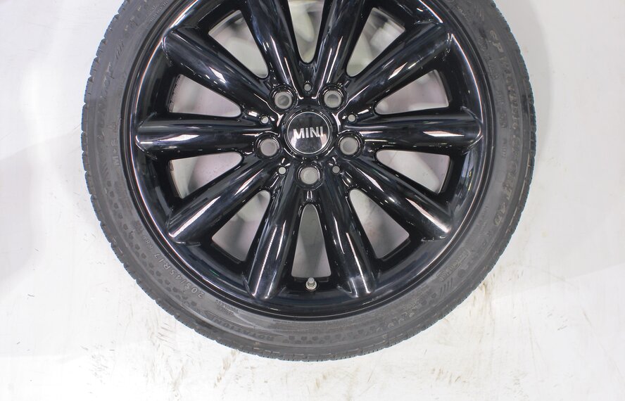 Mini Mini Cooper / S / One / Convertible F55 F56 F57 499 17 inch Dunlop Runflat Winter tires Original