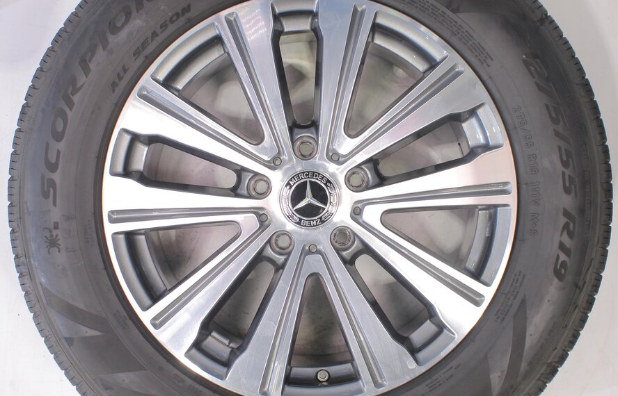 Mercedes Mercedes G Class W463 19 inch Pirelli Summer Tires Original