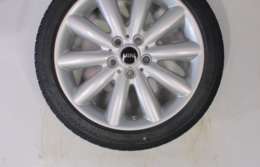 Mini Mini Cooper / S / One / Convertible F55 F56 F57 499 17 inch Dunlop Runflat Winter tires Original