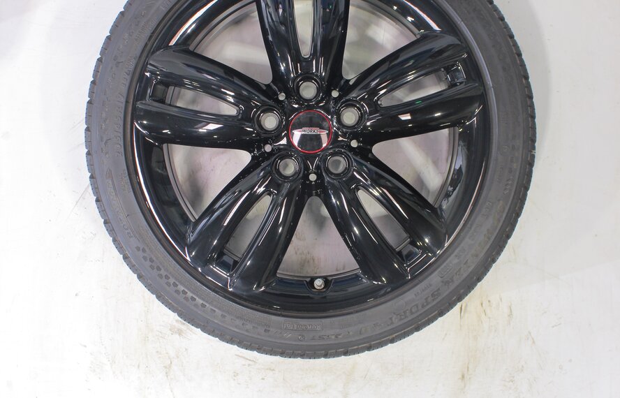 Mini Mini Cooper / S / One / Convertible F55 F56 F57 JCW501 17 inch Dunlop Runflat Winter tires Original