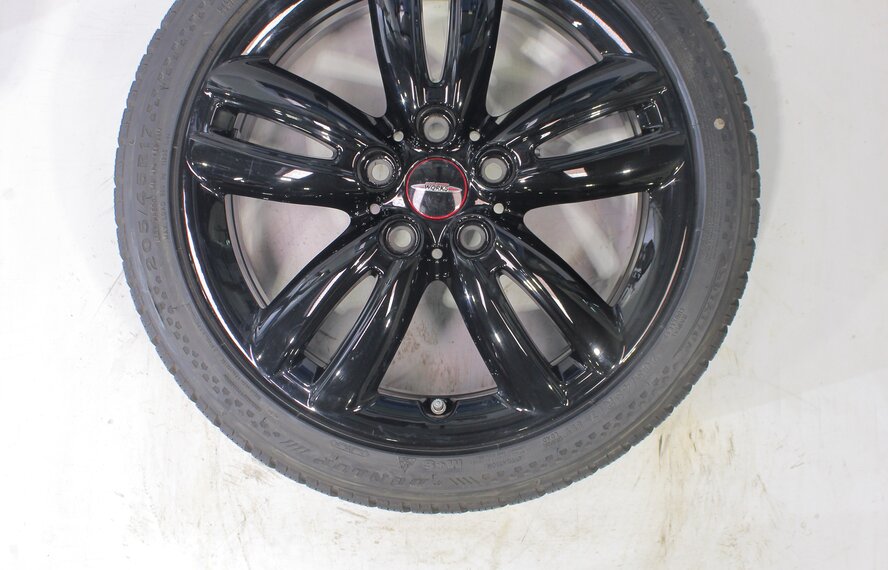 Mini Mini Cooper / S / One / Convertible F55 F56 F57 JCW501 17 inch Dunlop Runflat Winter tires Original