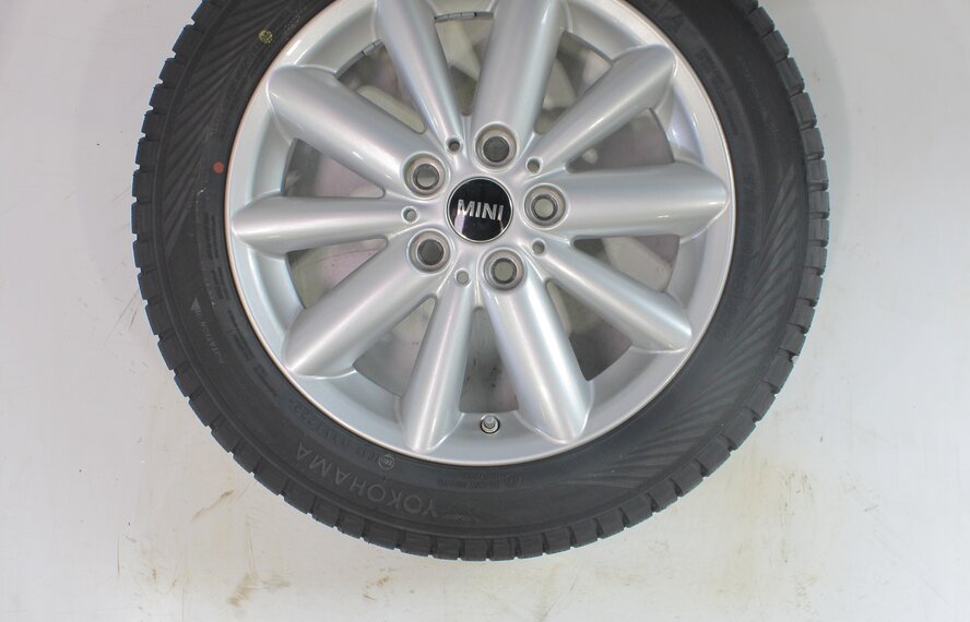 Mini Mini Cooper / S / One / Convertible F55 F56 F57 508 16 inch Yokohama Winter tires Original