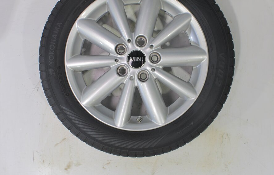 Mini Mini Cooper / S / One / Convertible F55 F56 F57 508 16 inch Yokohama Winter tires Original