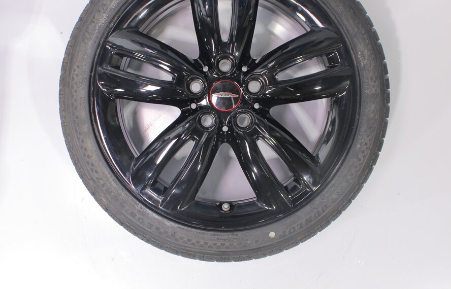 Mini Mini Cooper / S / One / Convertible F55 F56 F57 JCW501 17 inch Dunlop Runflat Winter Tires New Original